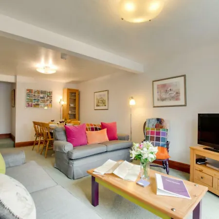Apartment Grasmere Apartment شقة